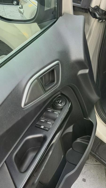 Car Thumb