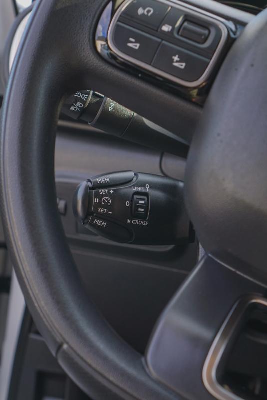 Car Thumb