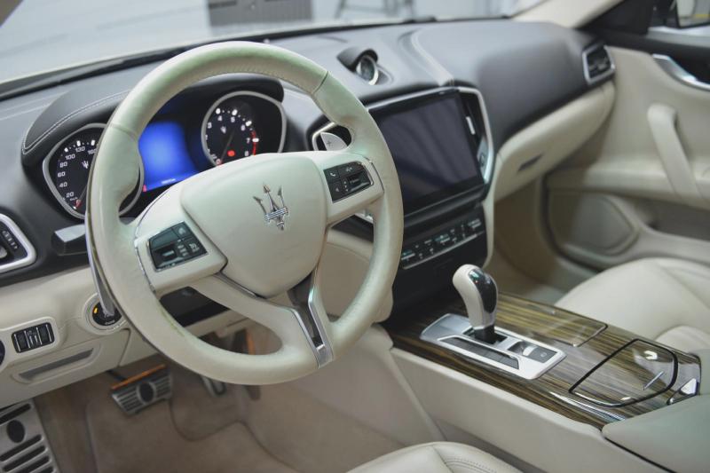 Car Thumb