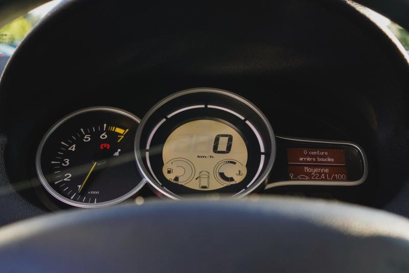 Car Thumb