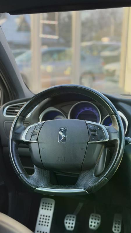 Car Thumb