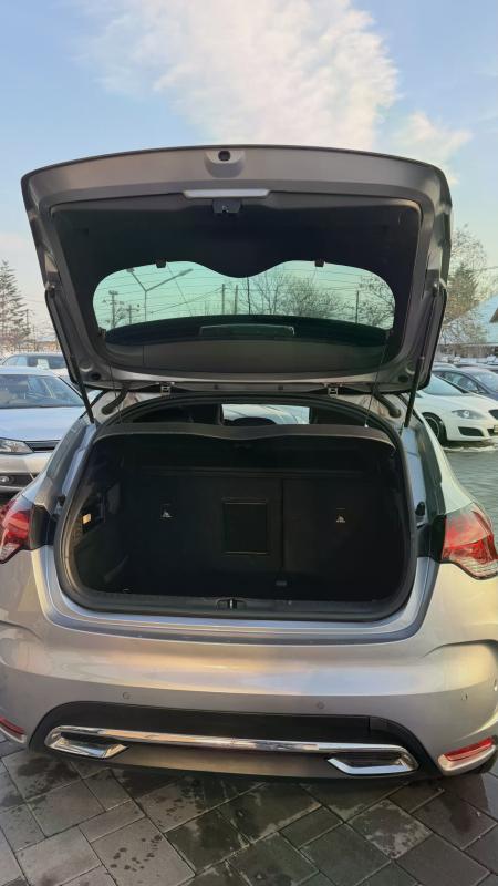 Car Thumb