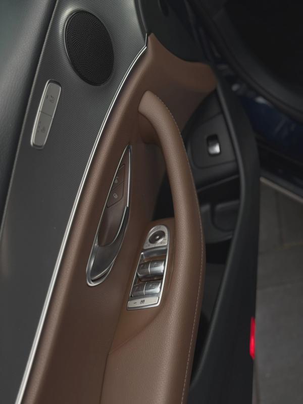 Car Thumb
